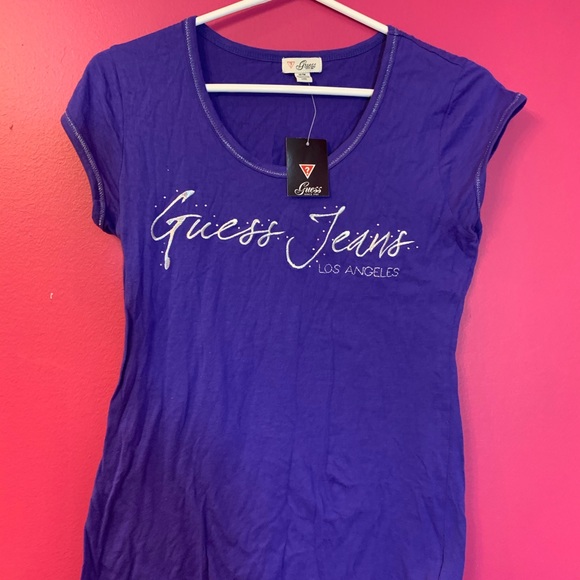 Guess tee - Picture 1 of 1